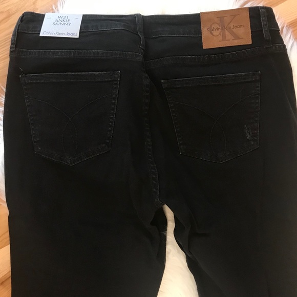 CALVIN KLEIN Black Ankle Skinny Stretch Jeans - Picture 6 of 7